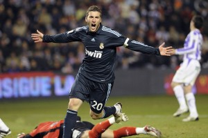 开云APP-火箭强势晋级广东队，塔图姆成为关键先生