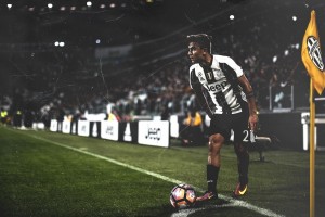 世界杯2026-橙衣军团惊险开门红，2026世界杯揭幕战，荷兰险胜丹麦，哈基米主宰比赛